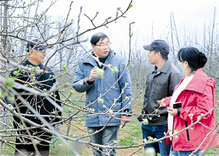 xuaz5446_b.jpg xuaz5446_b.jpg